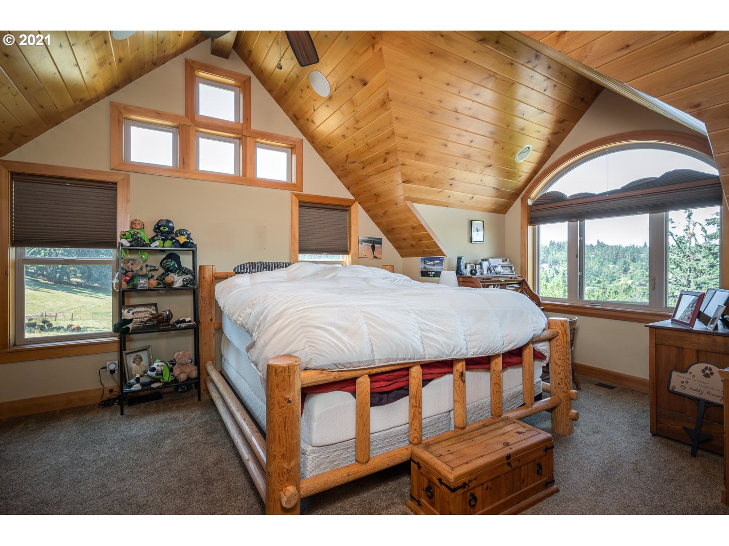 10052 South Maple Grove Road Molalla, OR 97038 - Photo 13 of 31 Gallery Image 13