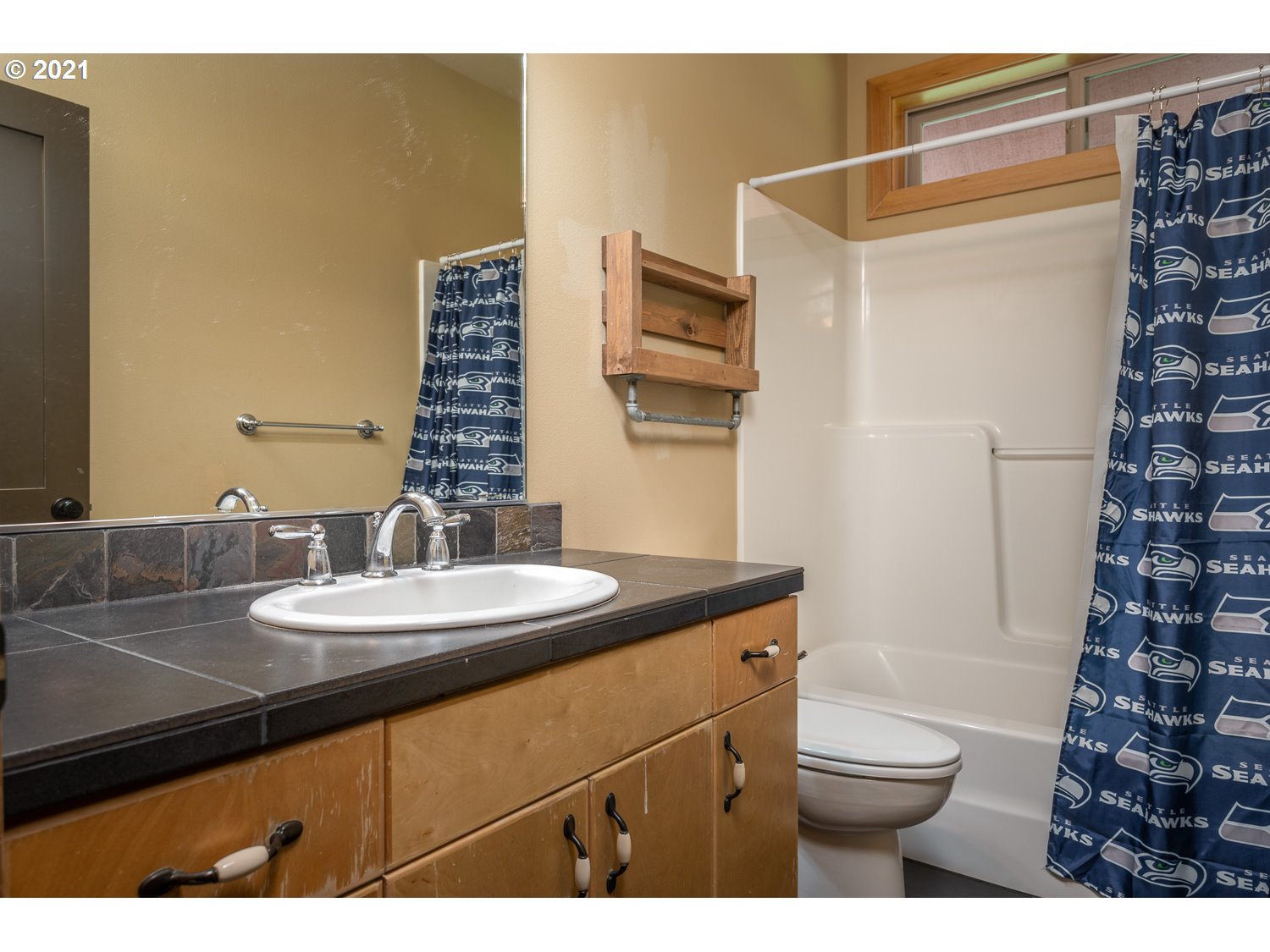 10052 South Maple Grove Road Molalla, OR 97038 - Photo 18 of 31 Gallery Image 18