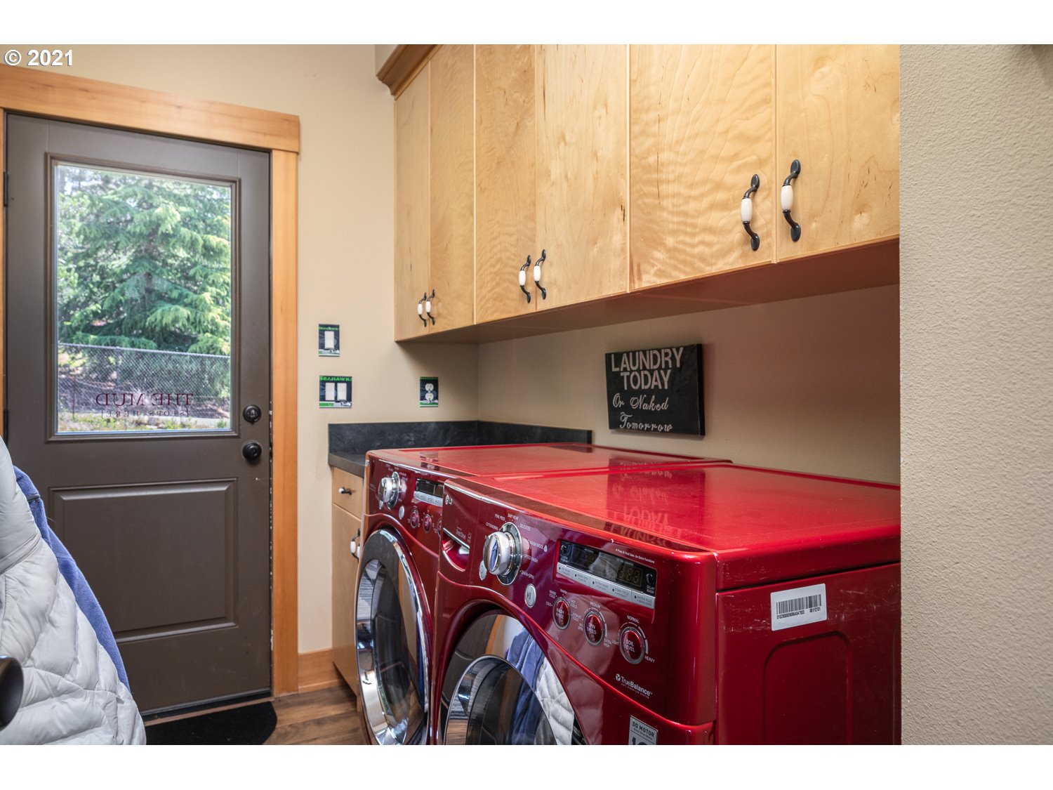 10052 South Maple Grove Road Molalla, OR 97038 - Photo 22 of 31 Gallery Image 22