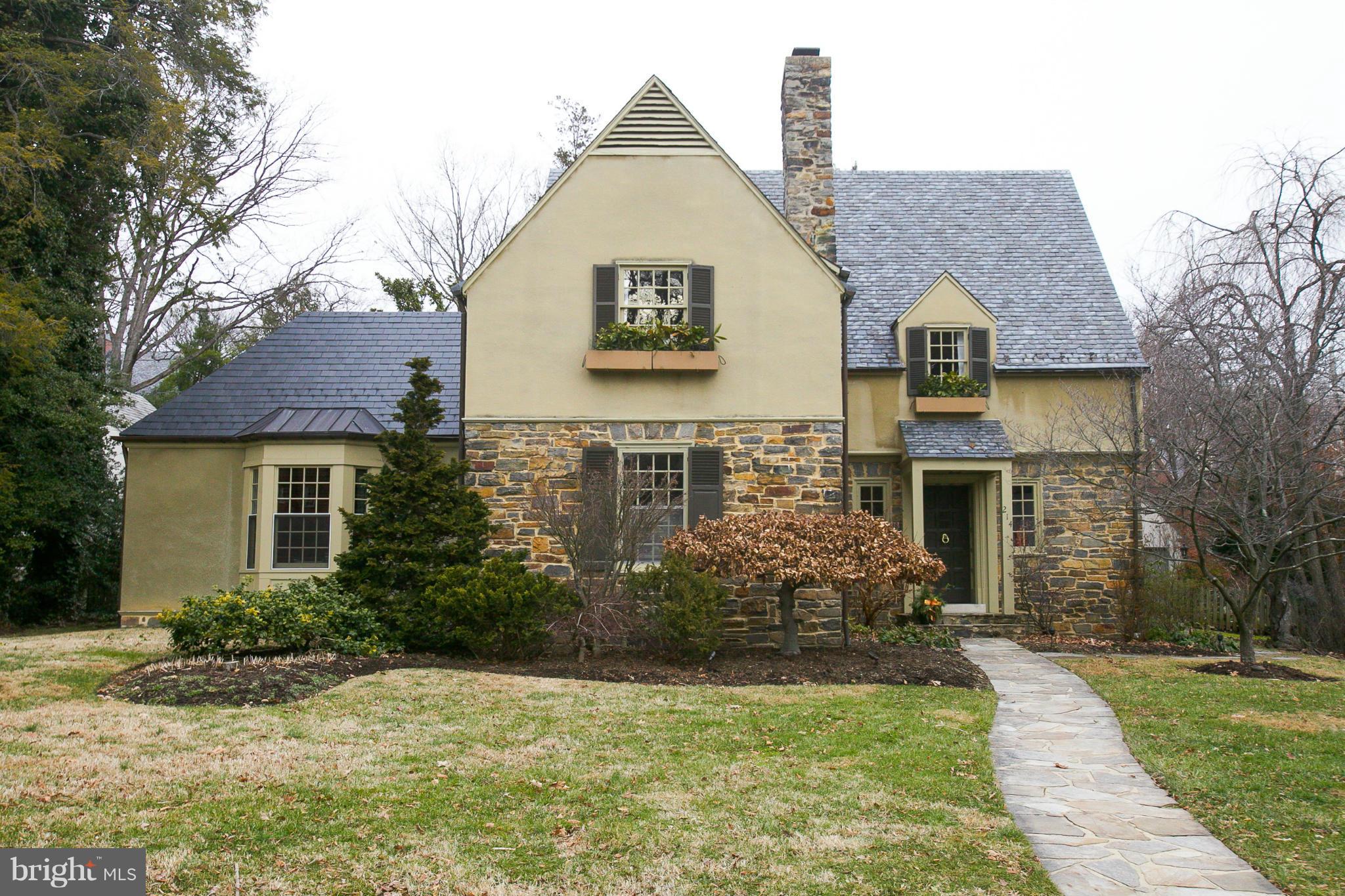 214 Goodale Road Baltimore, MD 21212 - Photo 1 of 30 a view of house with garden