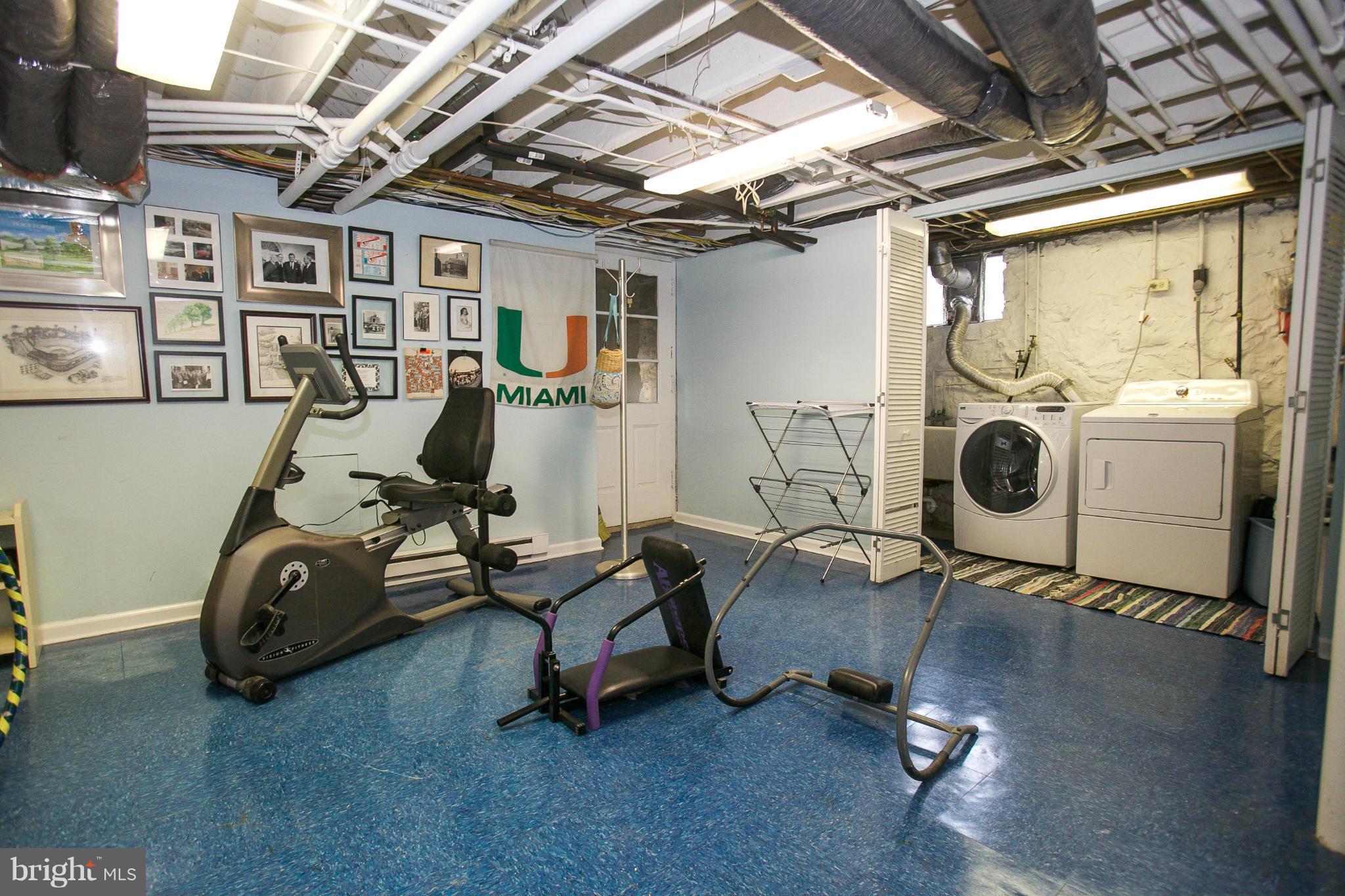214 Goodale Road Baltimore, MD 21212 - Photo 26 of 30 a view of a room with gym equipment