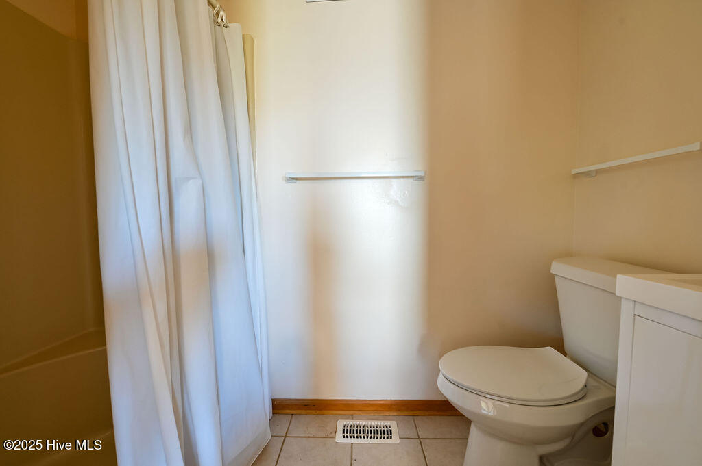 758 Fish Crow Court Corolla, NC 27927 - Photo 15 of 31 Ensuite with Shower