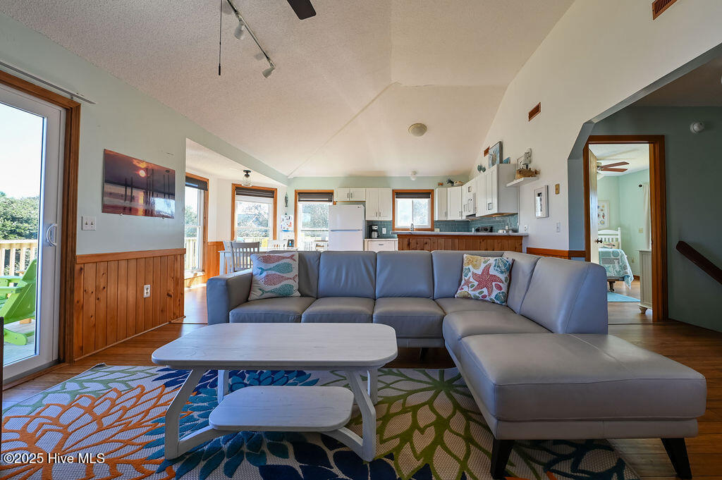 758 Fish Crow Court Corolla, NC 27927 - Photo 20 of 31 viv(43)