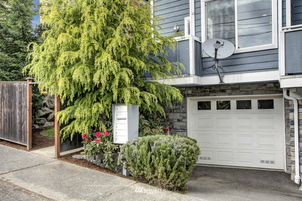 2110 West Ruffner Street Seattle, WA 98199 - Photo 24 of 24 Gallery Image 24