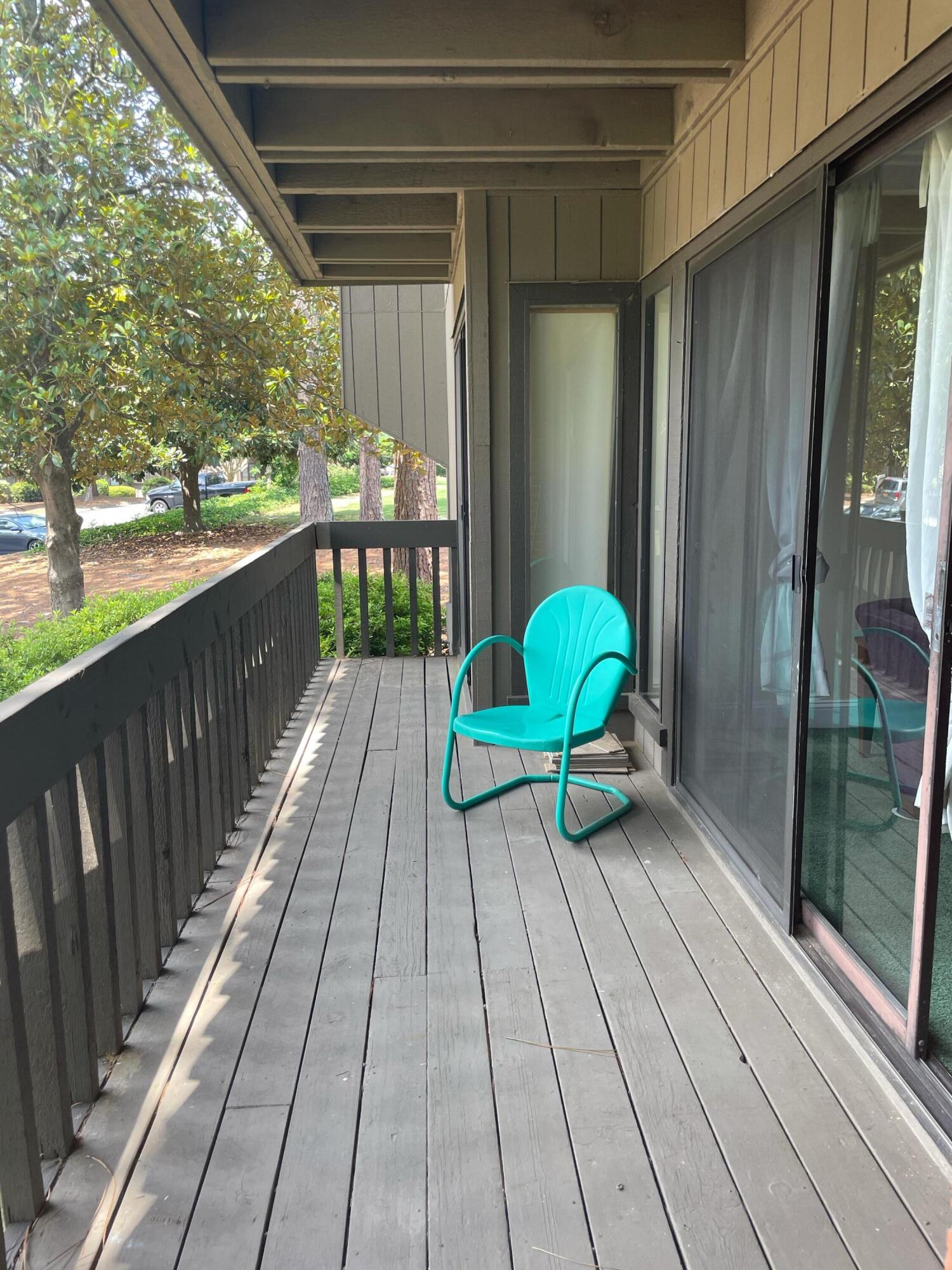 322 Windsor Road Guyton, GA 31312 - Photo 8 of 19 Spacious back porch.