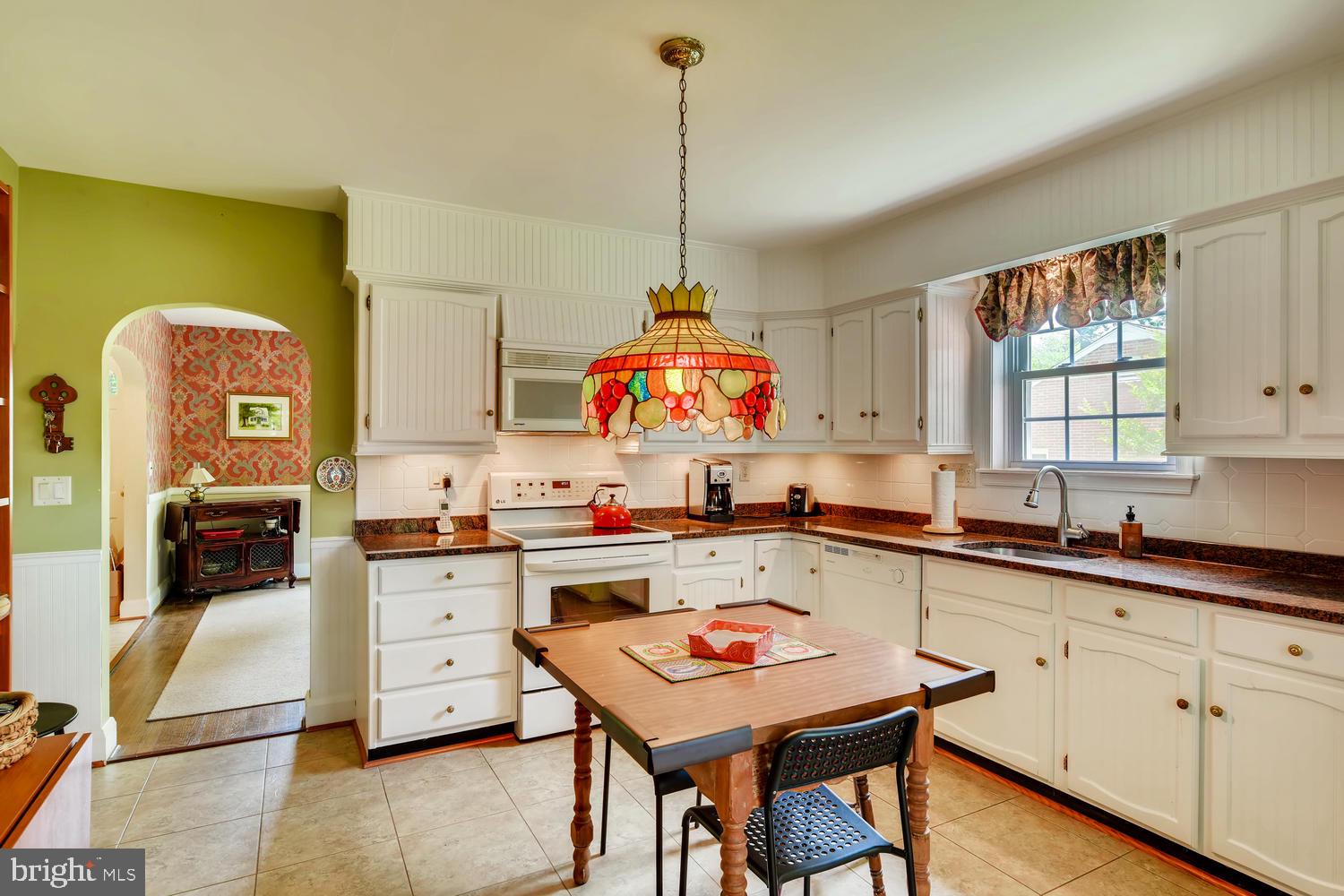 1611 Myamby Road Baltimore, MD 21286 - Photo 4 of 28