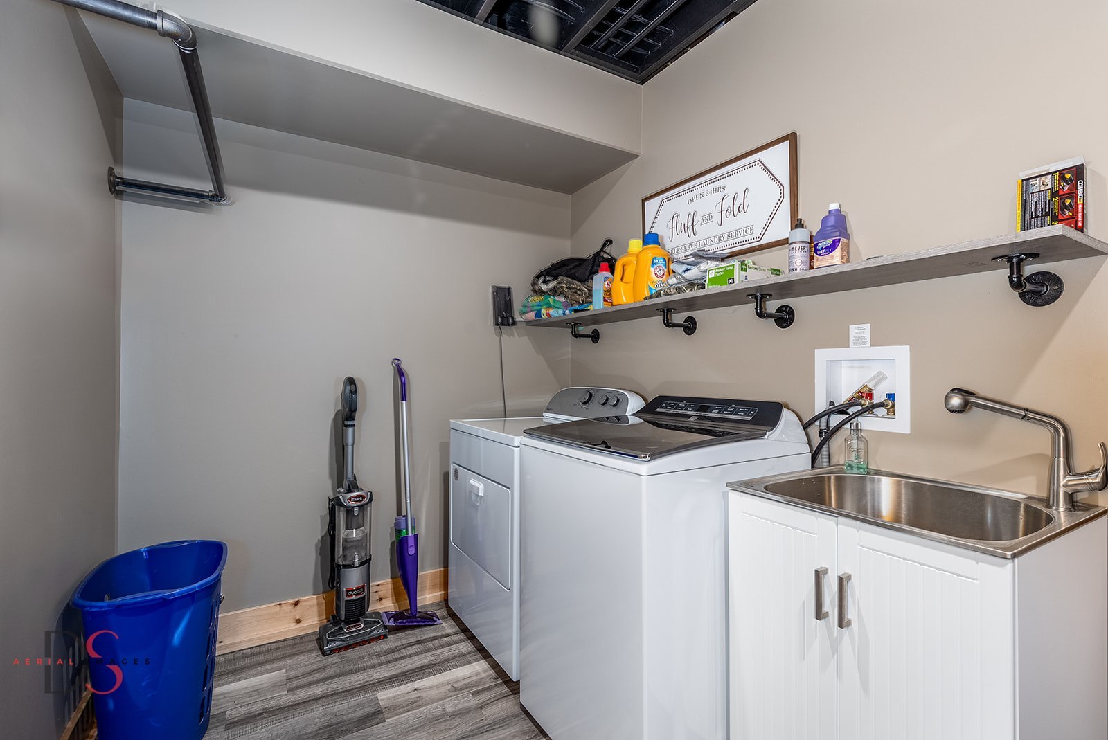 2834 East 2525th Road Marseilles, IL 61341 - Photo 29 of 31 a utility room with dryer and washer