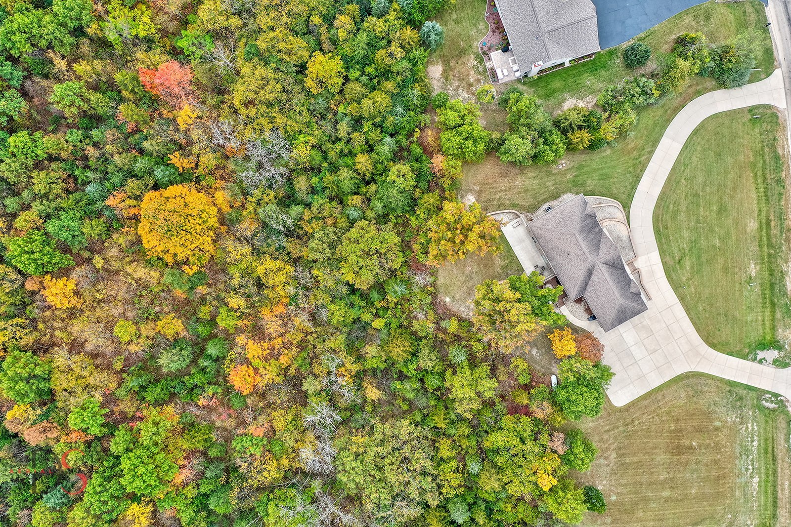 2834 East 2525th Road Marseilles, IL 61341 - Photo 6 of 31 an aerial view of a house with swimming pool