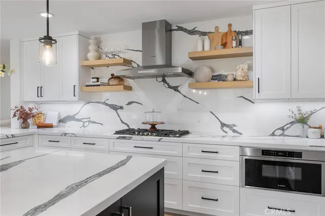 $1,125,000 | 21174 Lone Star Way, Saugus, CA 91390