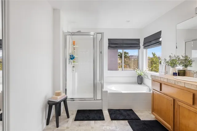 $1,125,000 | 21174 Lone Star Way, Saugus, CA 91390