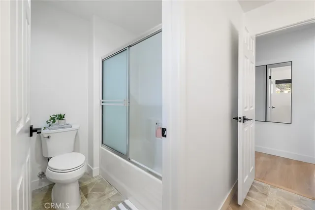 $1,125,000 | 21174 Lone Star Way, Saugus, CA 91390