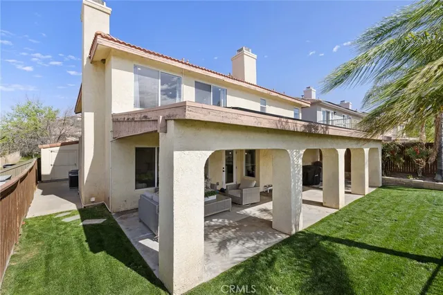 $1,125,000 | 21174 Lone Star Way, Saugus, CA 91390