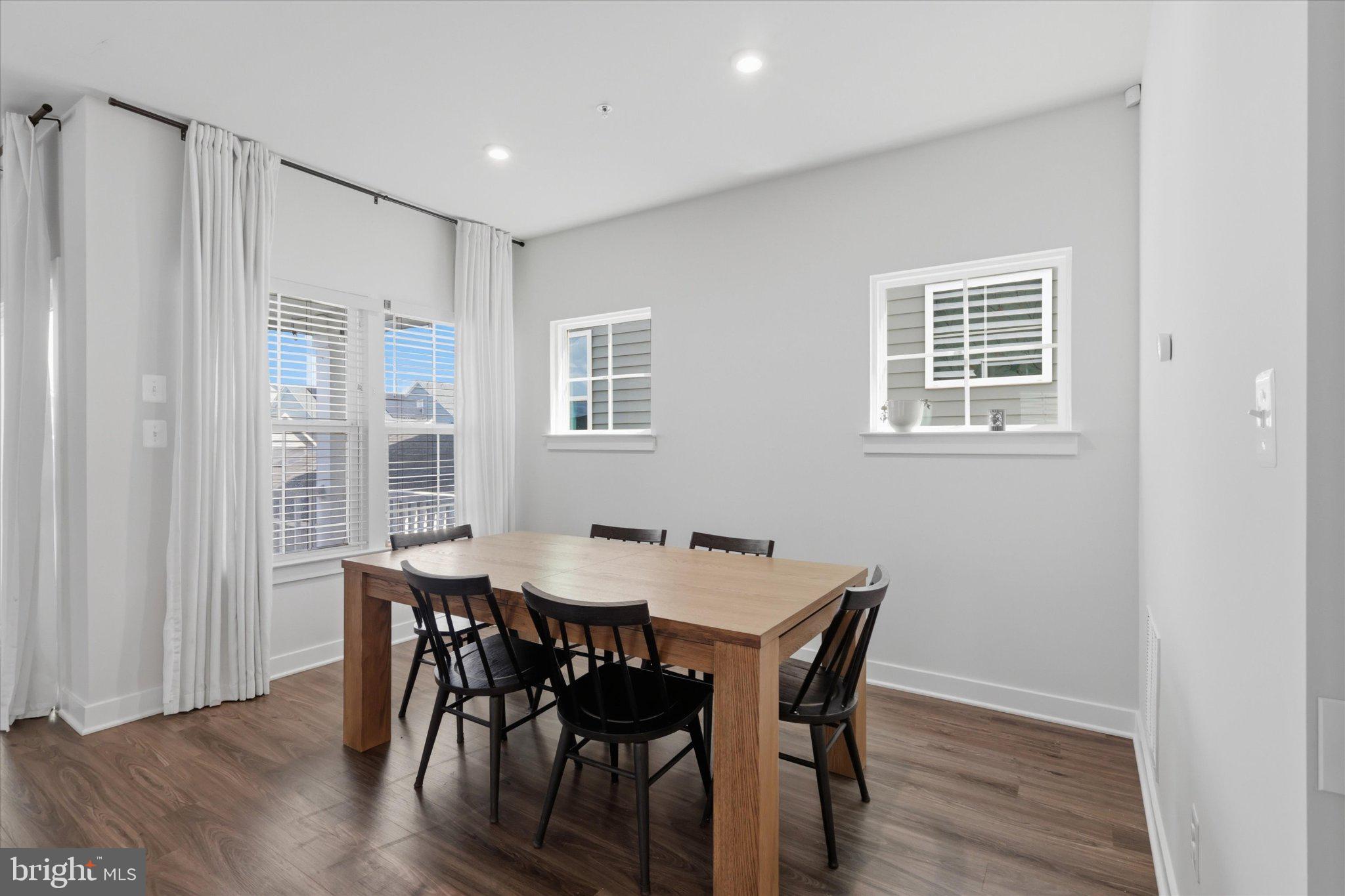 21839 Clarksburg Road Clarksburg, MD 20841 - Photo 11 of 39 Bright and airy dining space awaits.