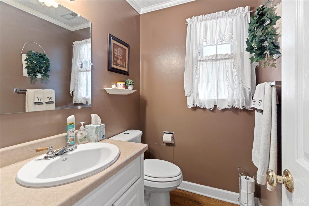 3067 Goode Station Road Goode, VA 24556 - Photo 53 of 74 Gallery Image 53