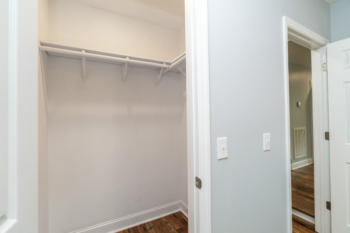 1230 Issac Clifton Road Chapmansboro, TN 37035 - Photo 40 of 44 Gallery Image 40