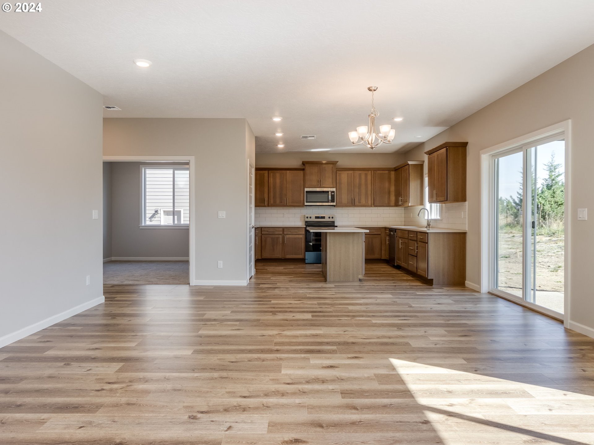 721 East Wilson Street Carlton, OR 97111 - Photo 11 of 41