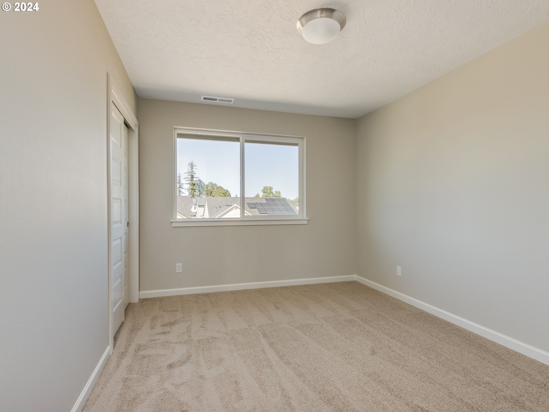 721 East Wilson Street Carlton, OR 97111 - Photo 32 of 41
