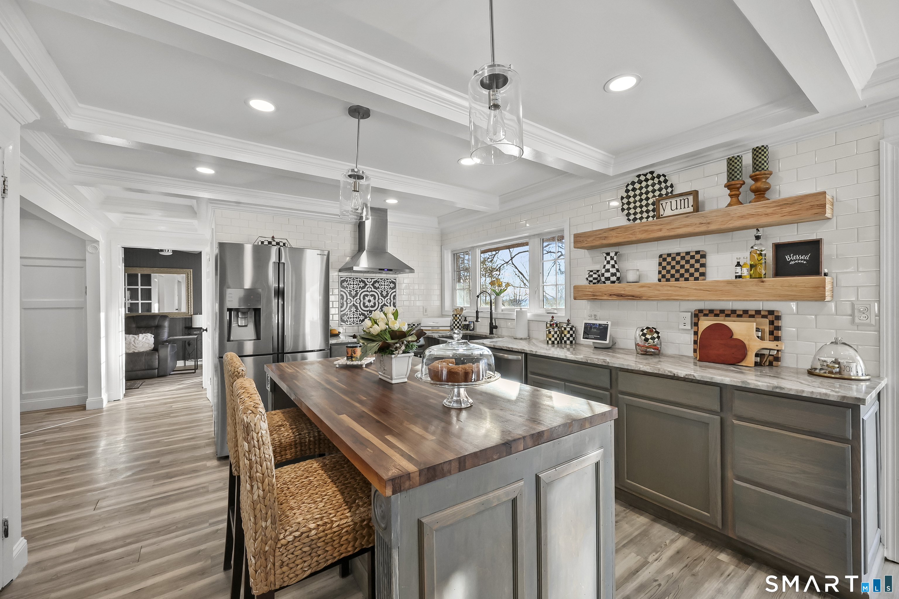 228 Chipper Road Waterbury, CT 06704 - Photo 8 of 40