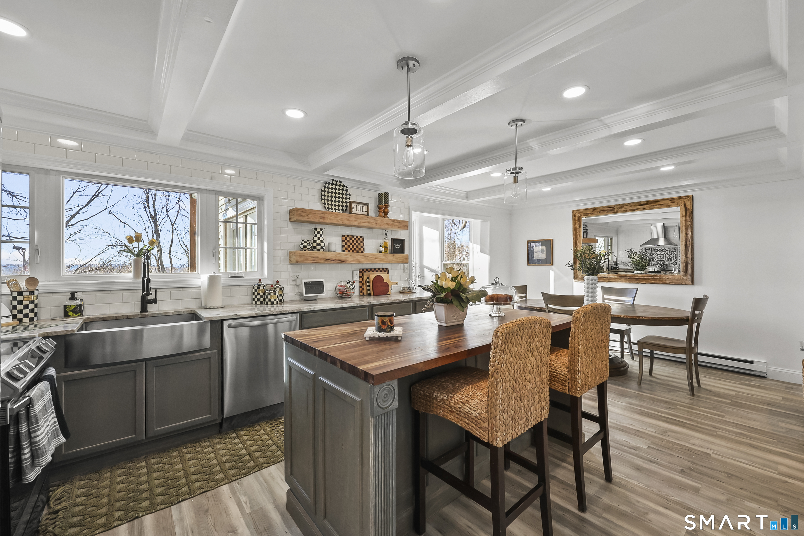 228 Chipper Road Waterbury, CT 06704 - Photo 9 of 40