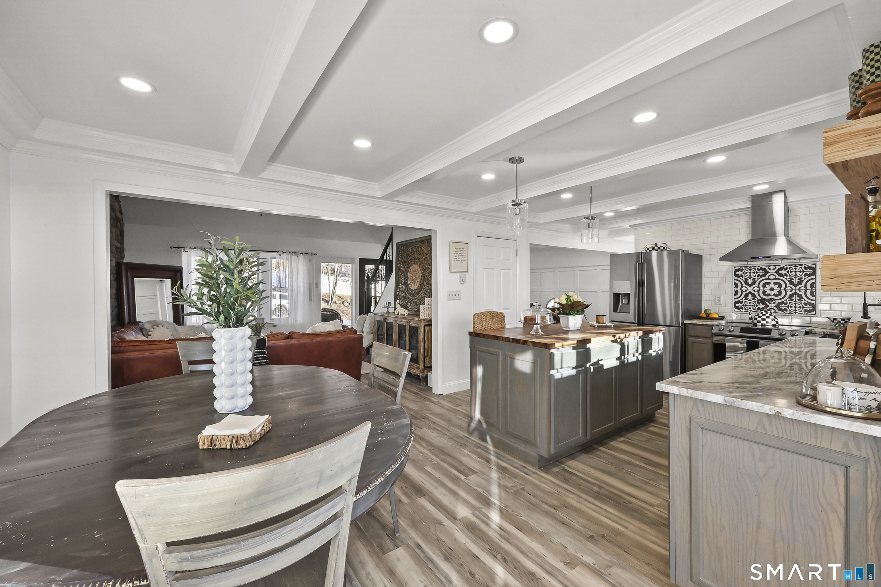 228 Chipper Road Waterbury, CT 06704 - Photo 10 of 40