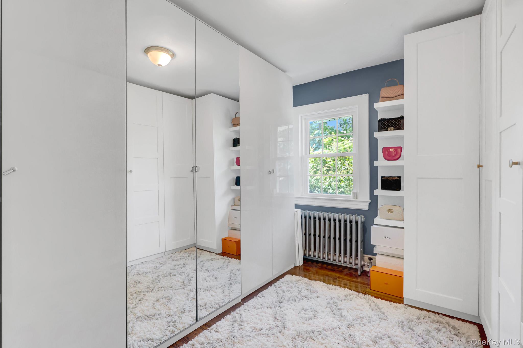 147 Locust Avenue Babylon, NY 11702 - Photo 20 of 31