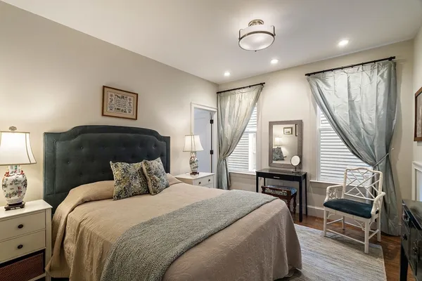 $2,100,000 | 53 Ellery Street, Unit 1, Cambridge, MA 02138