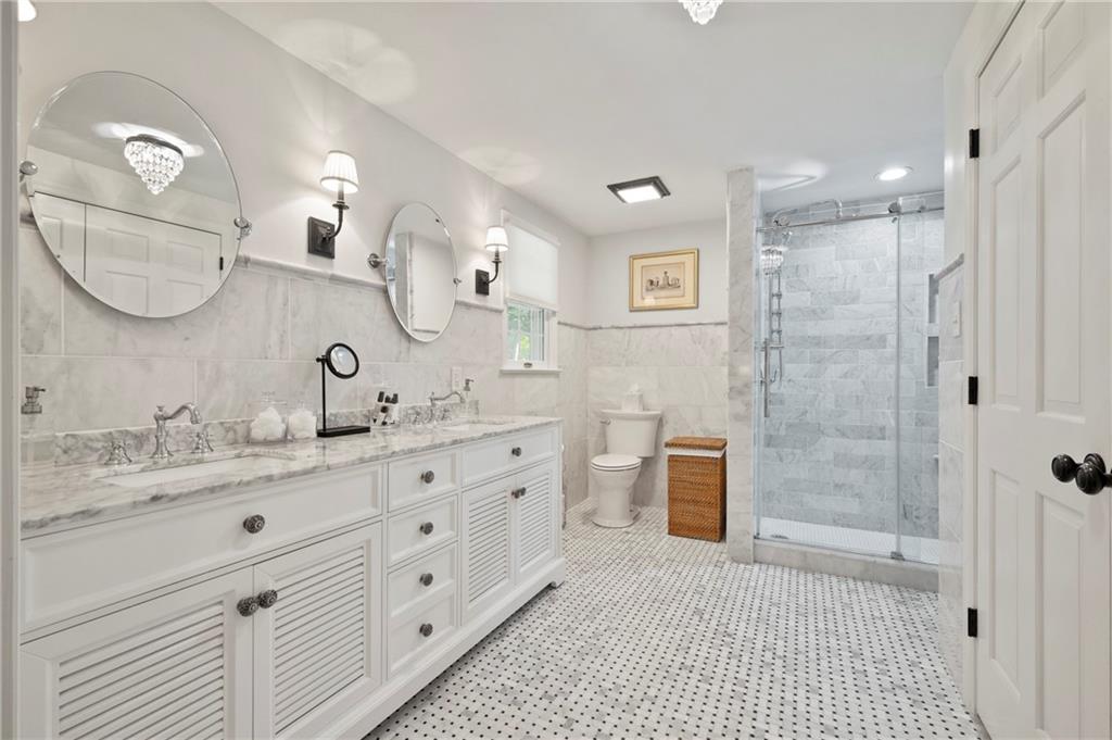 306 Wildberry Road Pittsburgh, PA 15238 - Photo 14 of 25 Gallery Image 14