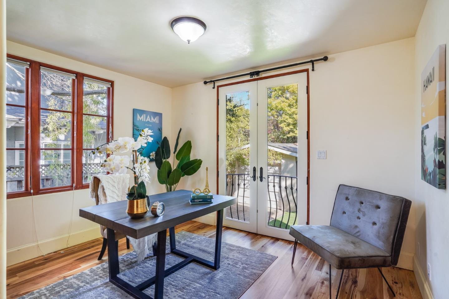 720 Edgewood Road San Mateo, CA 94402 - Photo 24 of 56 a living room with furniture and a window