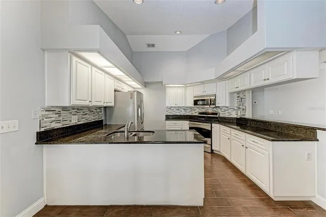 $420,000 | 908 Wicketrun Drive, Brandon, FL 33510