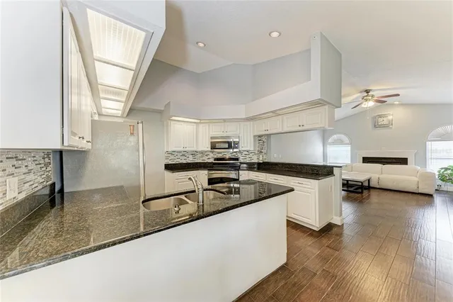 $420,000 | 908 Wicketrun Drive, Brandon, FL 33510