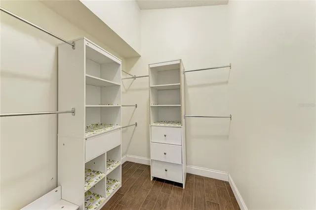 $420,000 | 908 Wicketrun Drive, Brandon, FL 33510