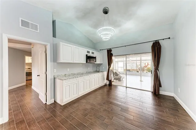 $420,000 | 908 Wicketrun Drive, Brandon, FL 33510