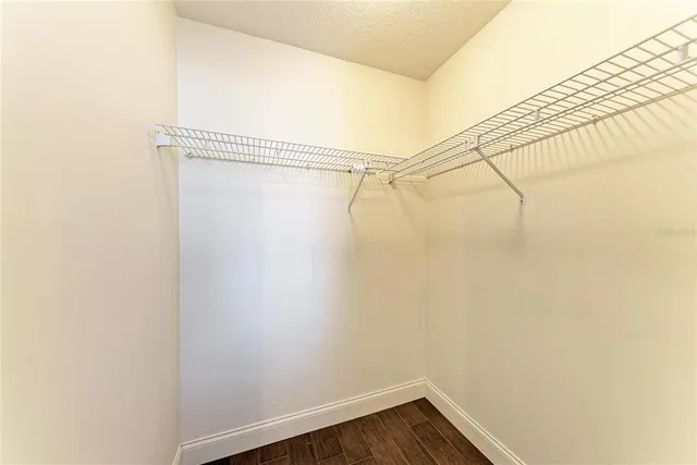 $420,000 | 908 Wicketrun Drive, Brandon, FL 33510