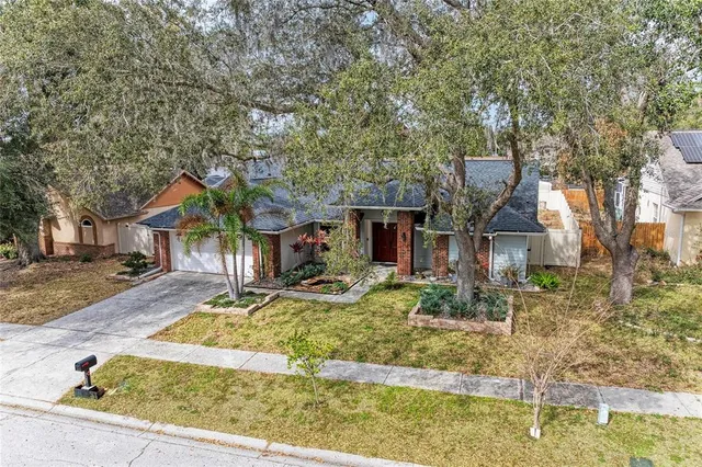 $420,000 | 908 Wicketrun Drive, Brandon, FL 33510
