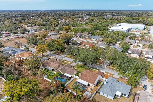 $420,000 | 908 Wicketrun Drive, Brandon, FL 33510