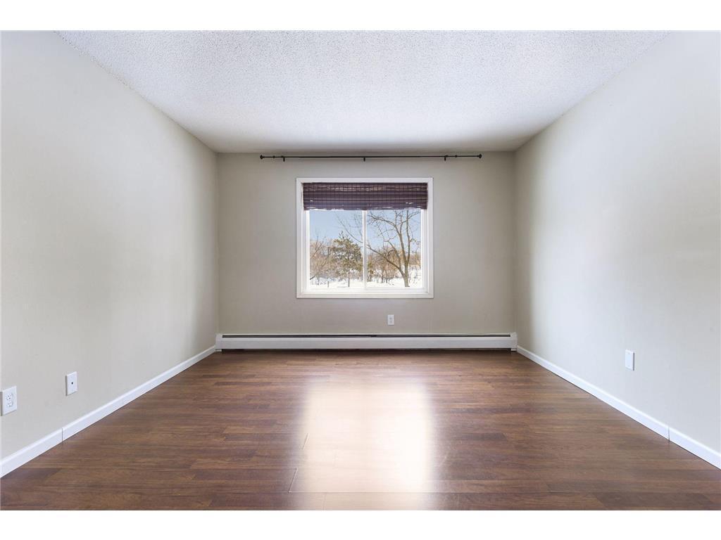 10211 Cedar Lake Road, Unit 109 Minnetonka, MN 55305 - Photo 11 of 21