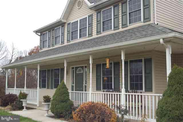 430 Barnstable Road Carlisle, PA 17015 - Photo 2 of 25 Gallery Image 2