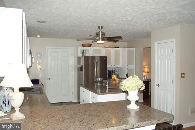 430 Barnstable Road Carlisle, PA 17015 - Photo 19 of 25 Gallery Image 19