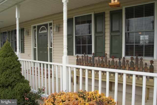 430 Barnstable Road Carlisle, PA 17015 - Photo 3 of 25 Gallery Image 3