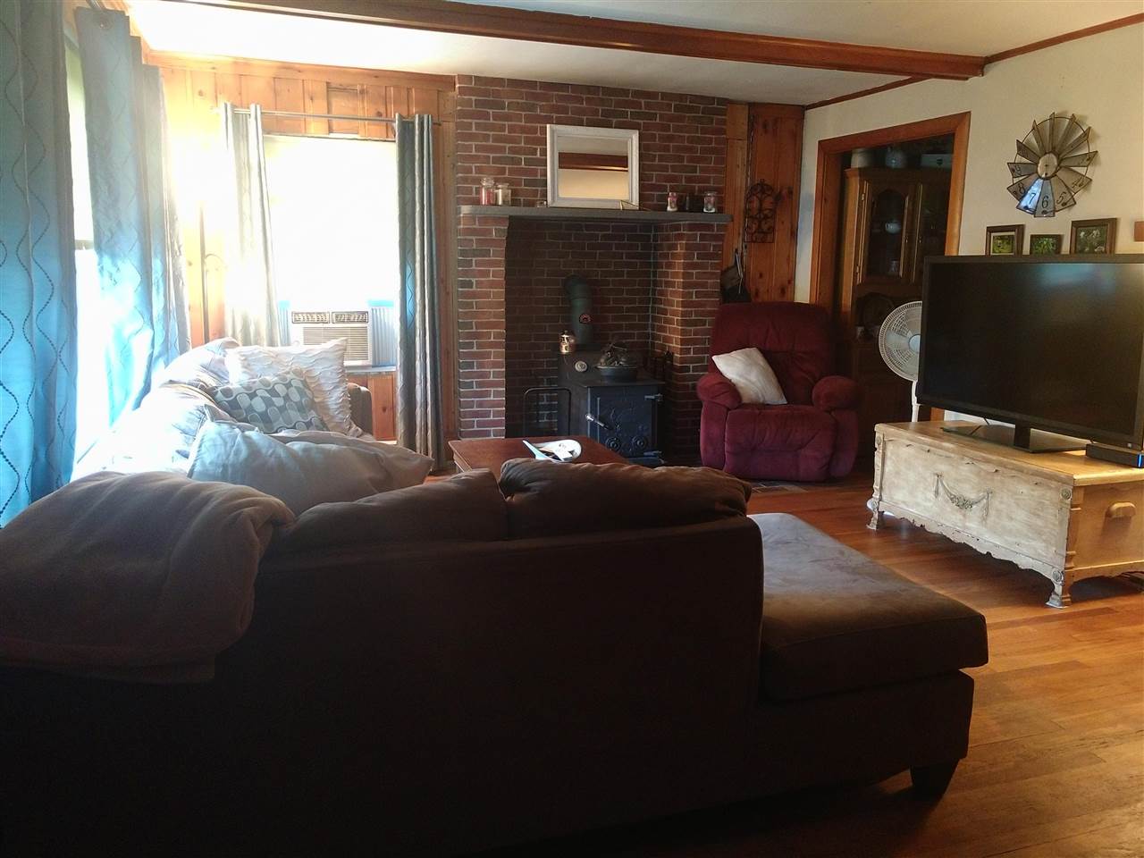 82 Chase Road South Hampton, NH 03827 - Photo 2 of 24 Gallery Image 2