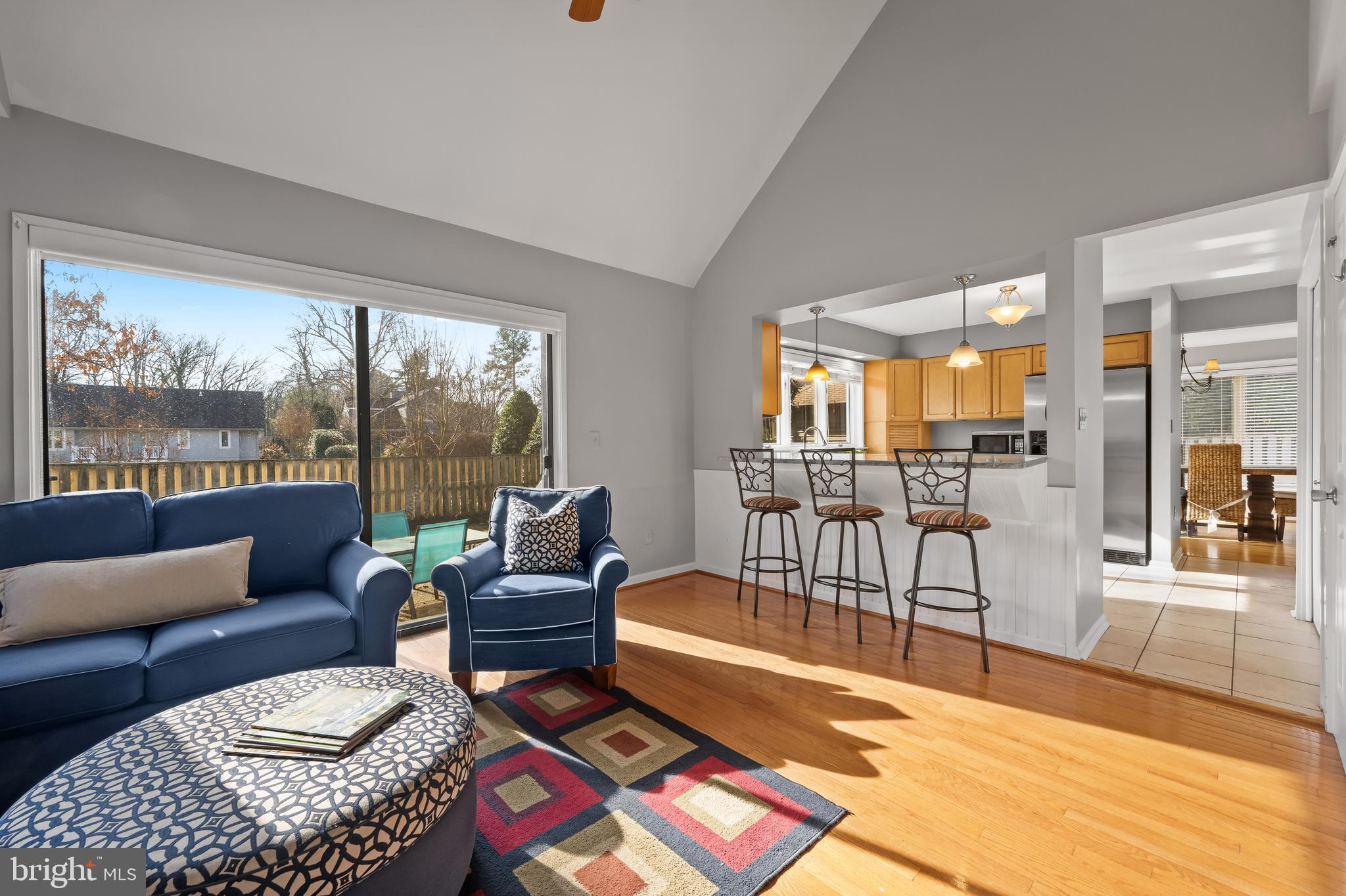 1403 Corey Lane Annapolis, MD 21401 - Photo 22 of 40 a living room with furniture and a table