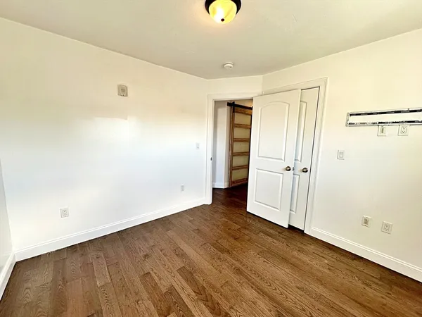 $2,650 | 266 Lexington Street, Unit 3, Boston, MA 02128