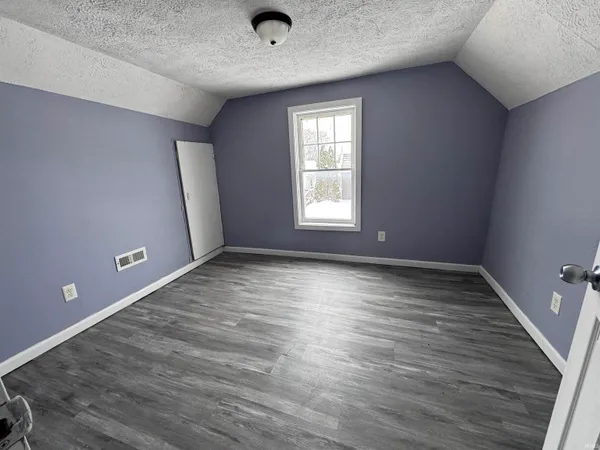 $725 | 1613 West 15th Street, Muncie, IN 47302