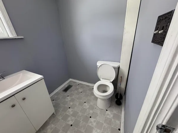 $725 | 1613 West 15th Street, Muncie, IN 47302