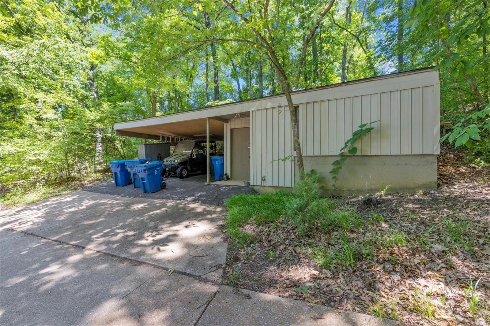 1245 Walnut Hill Farm Road Chesterfield, MO 63005 - Photo 40 of 57 Gallery Image 40