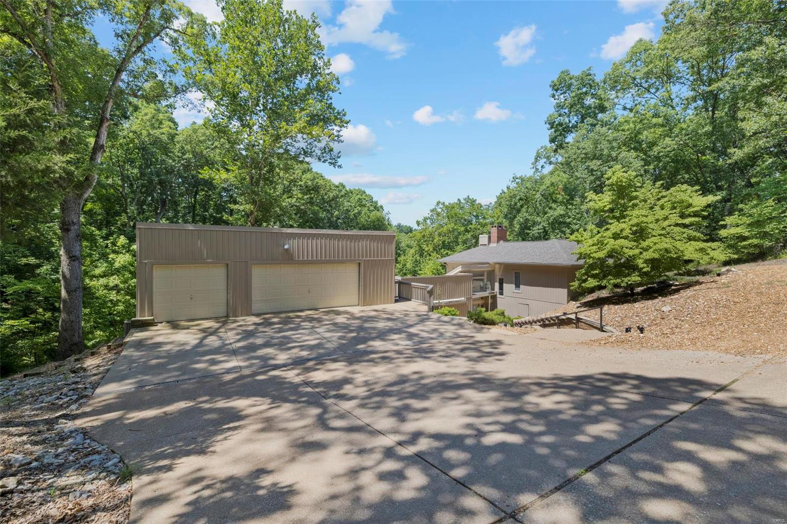 1245 Walnut Hill Farm Road Chesterfield, MO 63005 - Photo 50 of 57 Gallery Image 50