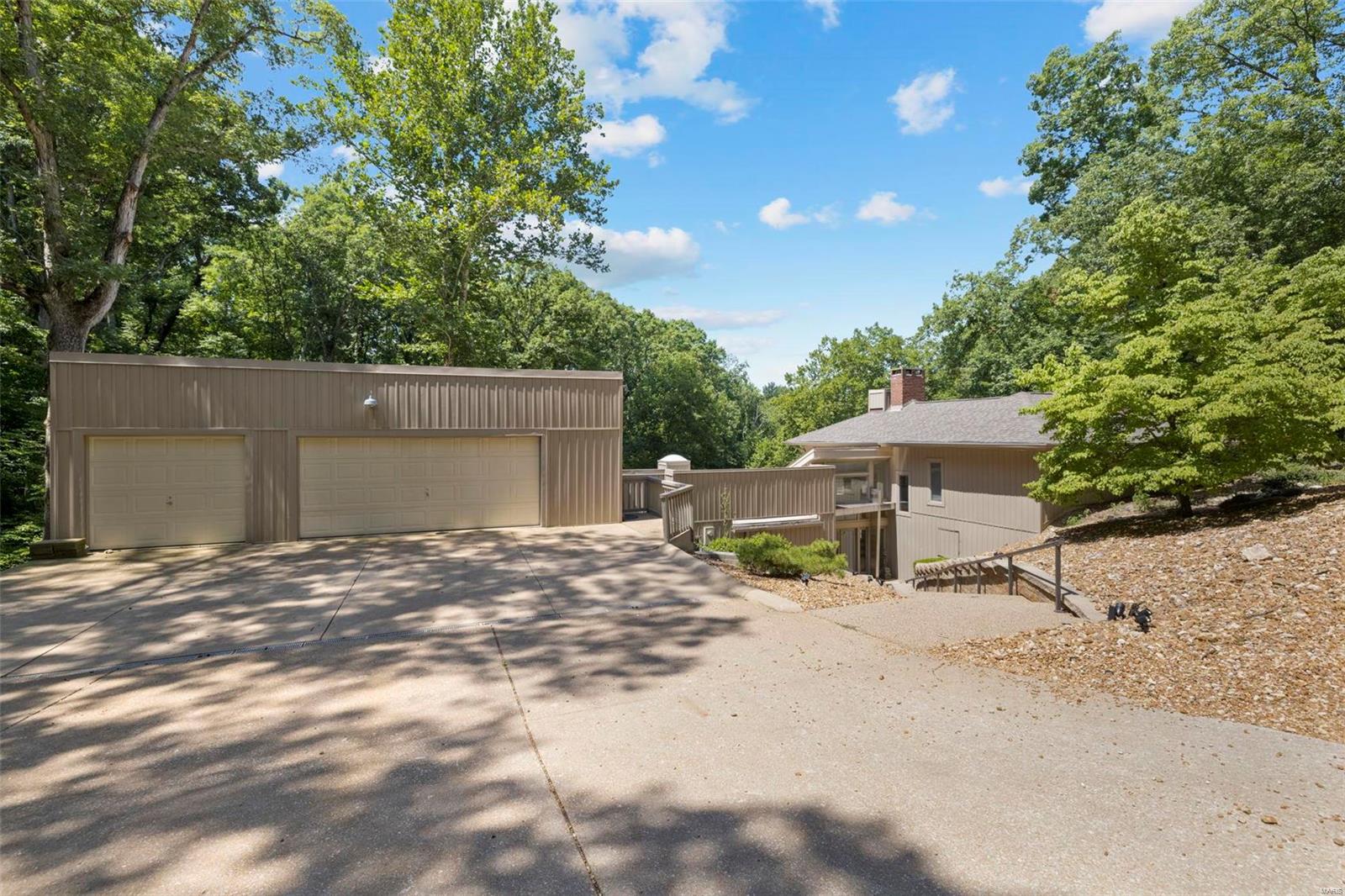1245 Walnut Hill Farm Road Chesterfield, MO 63005 - Photo 52 of 57 Gallery Image 52