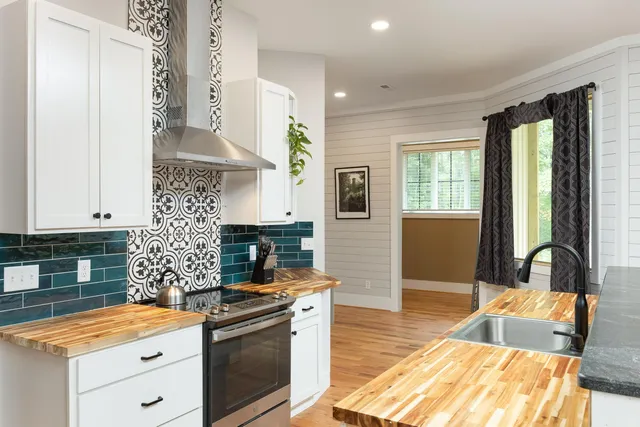 $819,000 | 81 Horseshoe Road, Signal Mountain, TN 37377