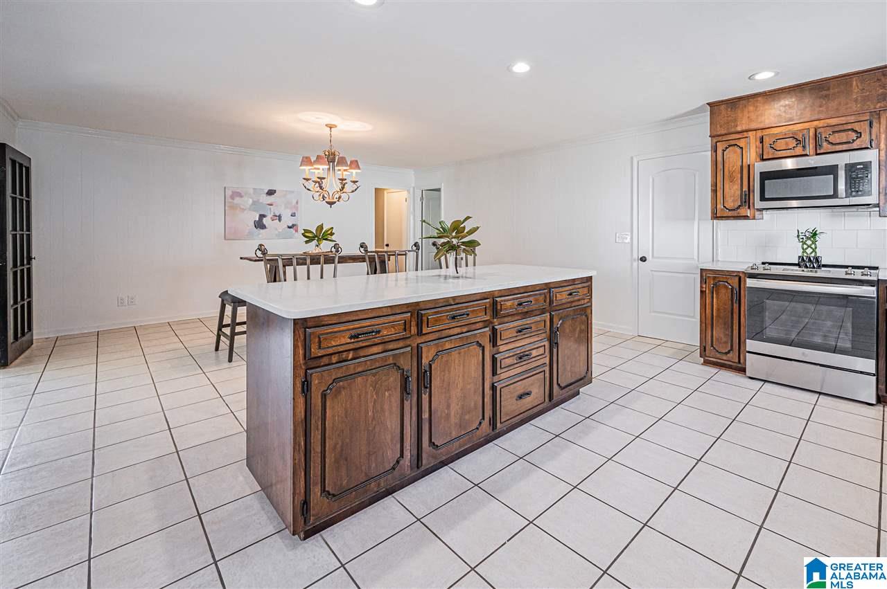 1834 Canyon Road Birmingham, AL 35216 - Photo 14 of 39