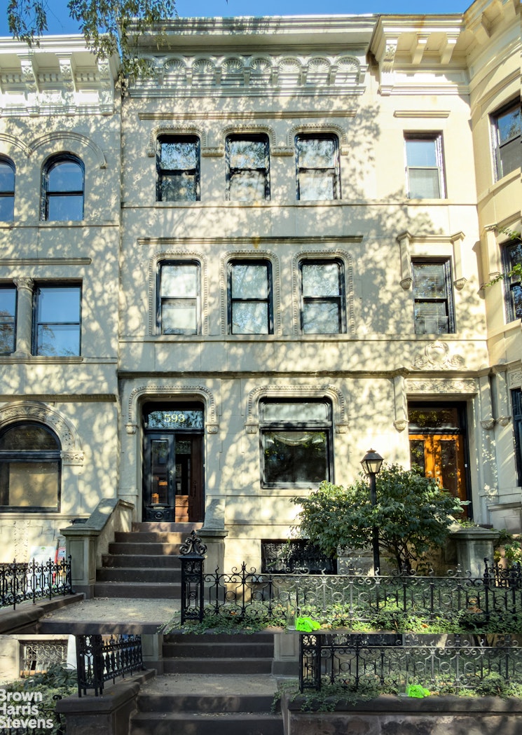 593 4th Street Brooklyn, NY 11215 - Photo 1 of 28